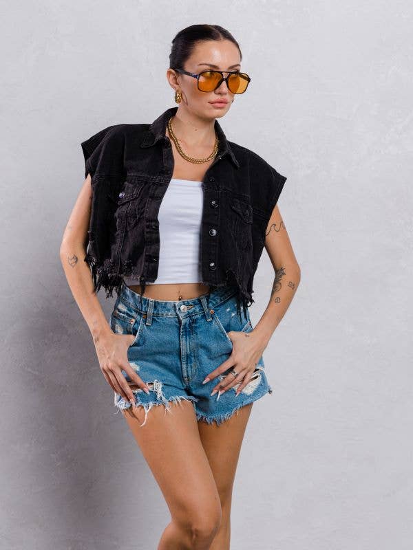 Trio Urban - Plain Crop Denim Vest: BLACK DENIM / MEDIUM/LARGE