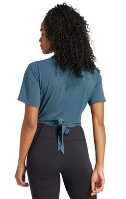 🚺 S US — adidas Luxe Yoga Studio Cropped T-shirt [TEAL] IL3962