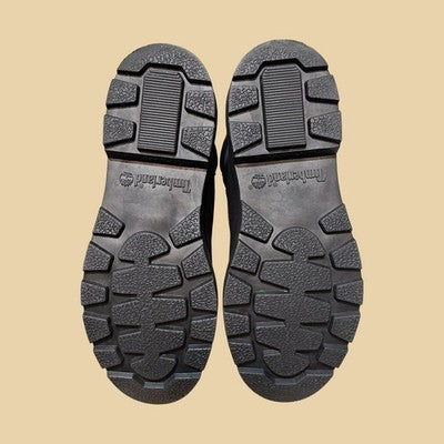 🚻 7 US — Junior Timberland Classic 6in Lace Waterproof Boots [BLACK] 110910
