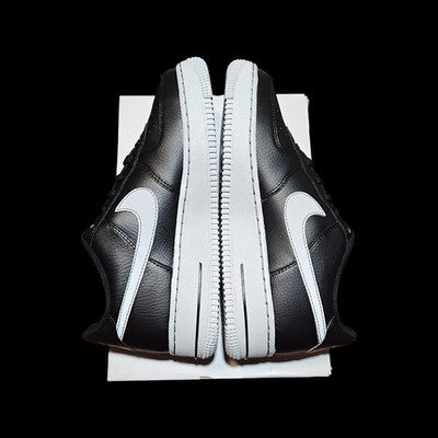 🚻 6.5Y US — Nike Air Force 1 GS 2024 [BLACK/WOLF GREY] HQ3807–001