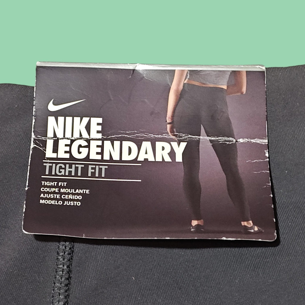 🚺 S US — Nike Legendary Twist Training Tights [DARK GREY/GREEN]