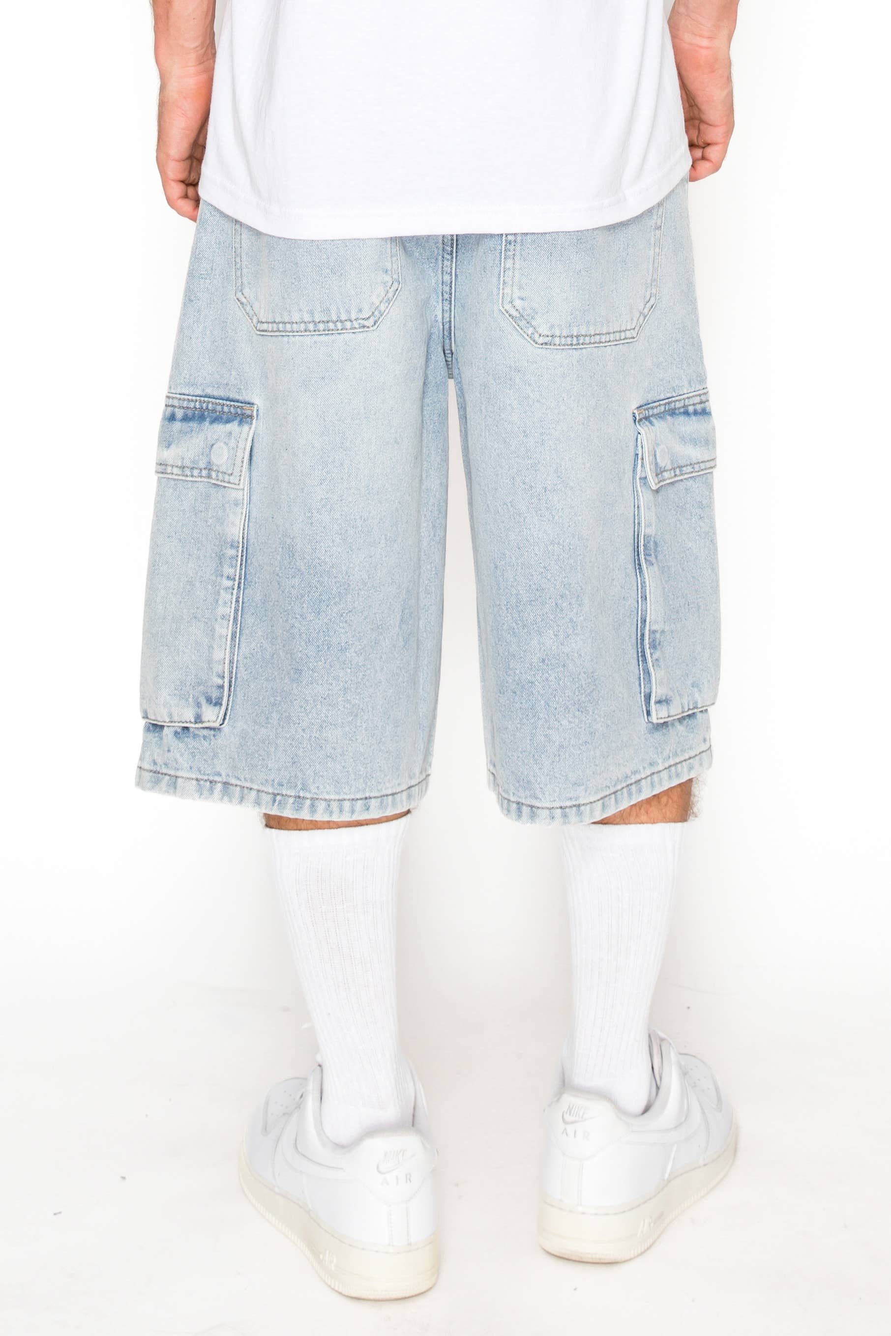 Victorious - DS2120 VAULT Baggy Fit Cargo Denim Shorts (Prepack): LIGHT INDIGO / B PACK - 30 2 / 32 4 / 34 3 / 36 2 / 38 1 - 12 PCS